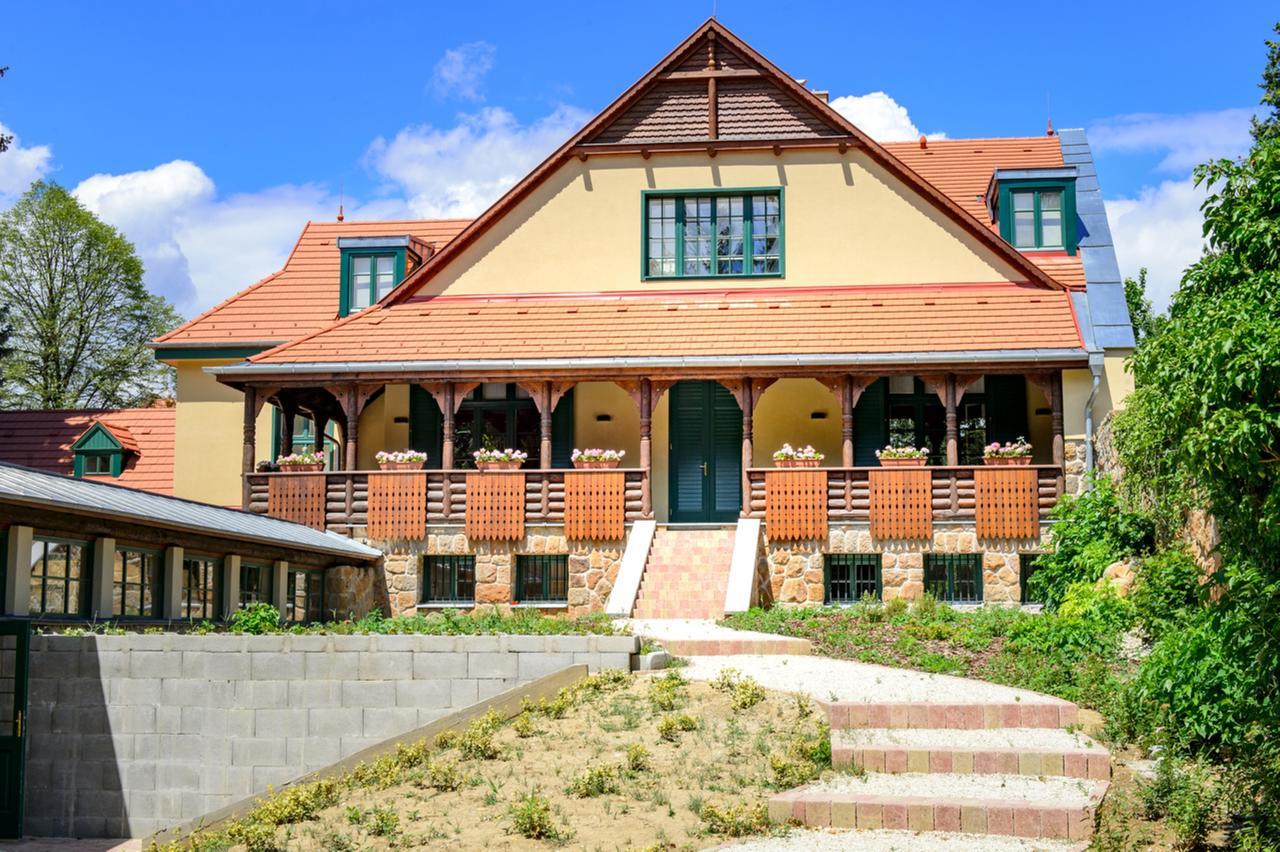 Klebelsberg Kastély Budapest Exterior foto